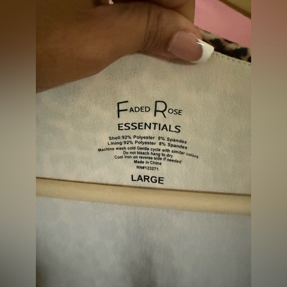 Leopard Print Long Sleeve Top - Picture 3 of 4